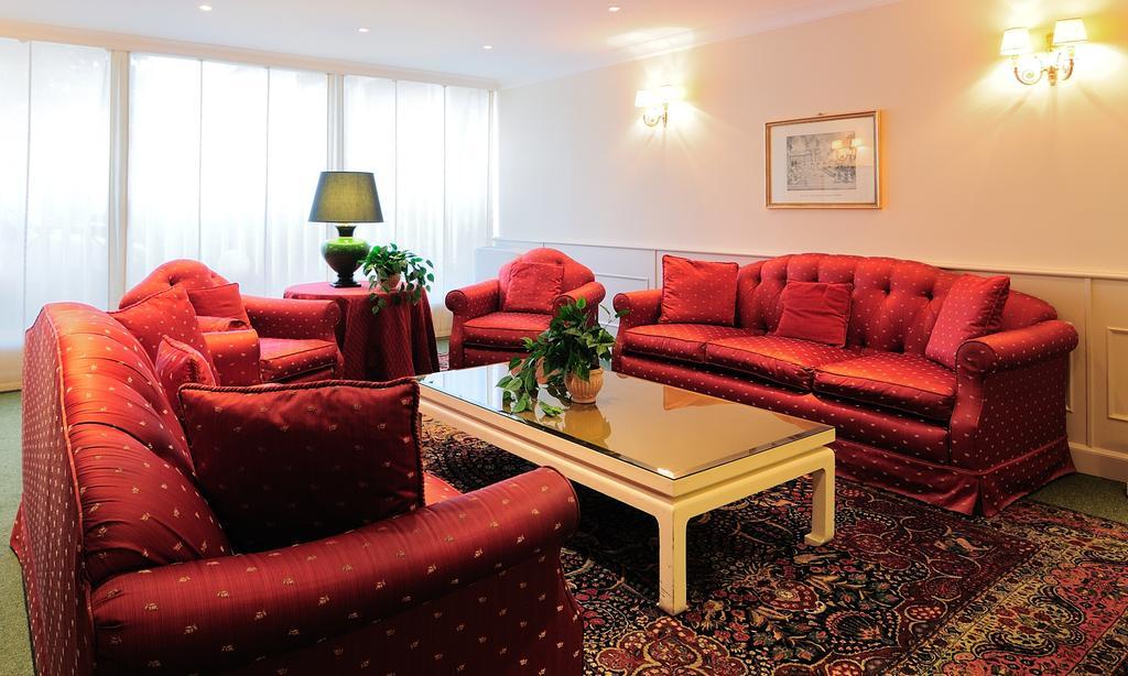 Aparthotel Sacconi 4*