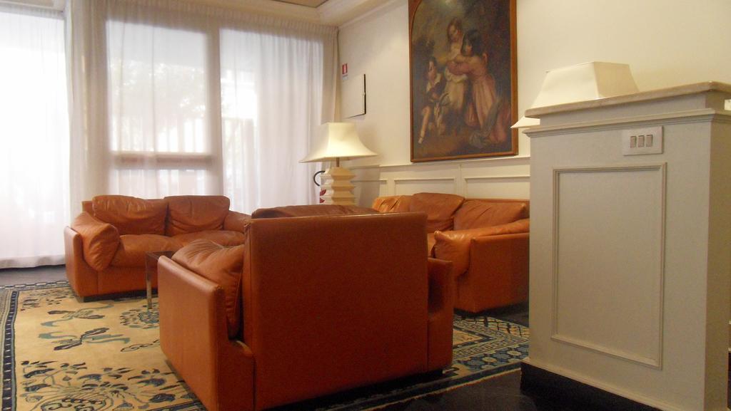 Sacconi Aparthotel 4*
