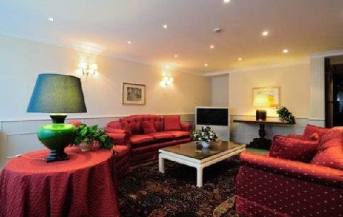 Sacconi Aparthotel