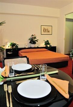 Sacconi Aparthotel 4*