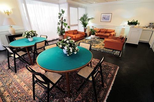 Aparthotel Sacconi Rome